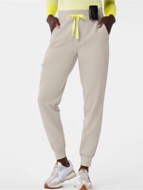 FIGS High Waisted Zamora - Jogger Scrub Pant
